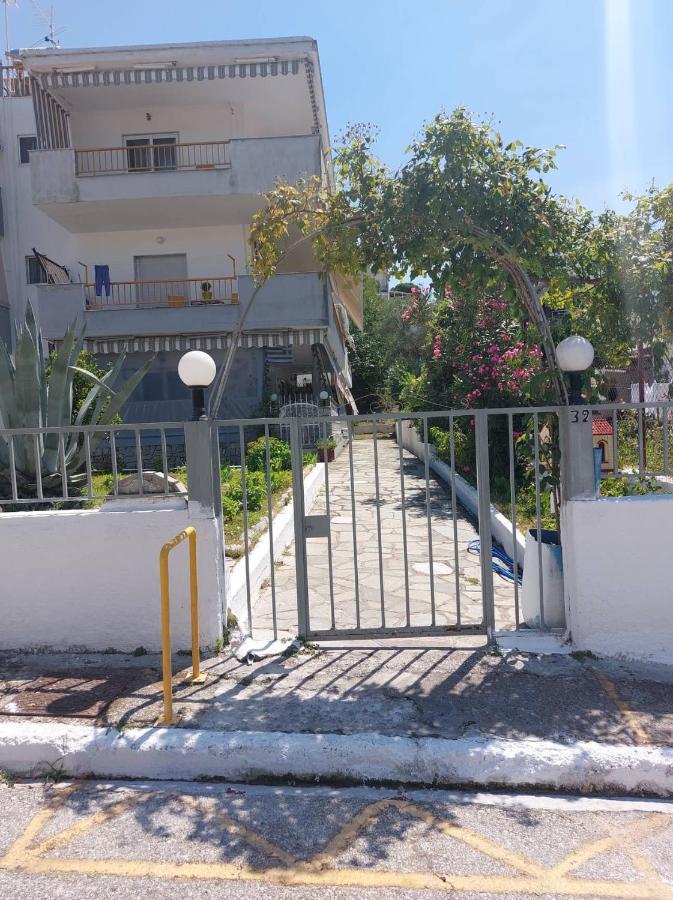 Luminosa Village Apartment Nea Iraklitsa Exterior foto